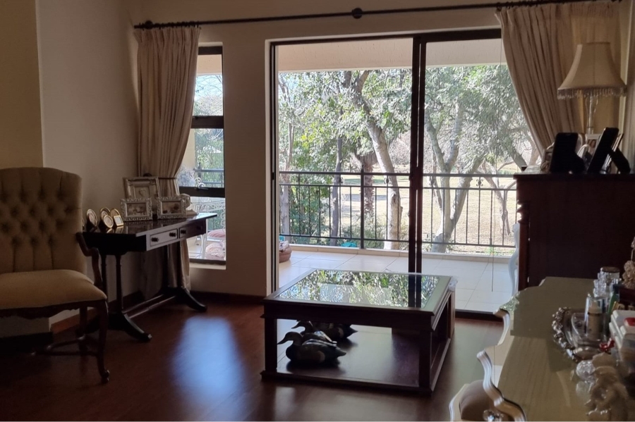 4 Bedroom Property for Sale in WestLake Country Safari Estate North West